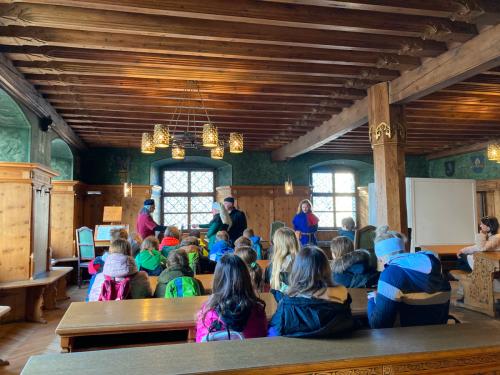 offene-rathaustuer-hall-2023-02